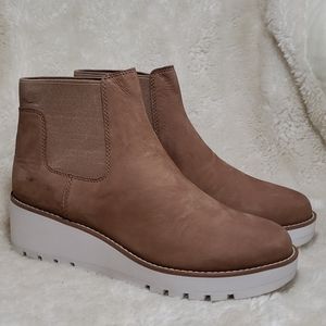 Eileen Fisher leather booties